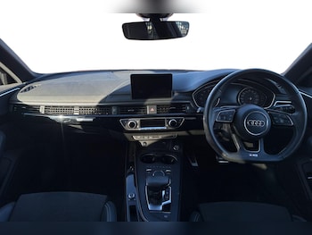 Used Audi A4 2017 for sale - 77199388: Photo