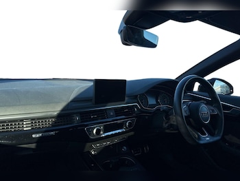 Used Audi A4 2017 for sale - 77199388: Photo