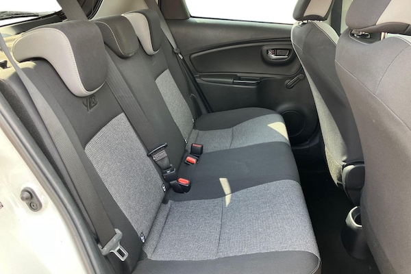 Used Toyota Yaris 2019 for sale - 75418298: Photo 19