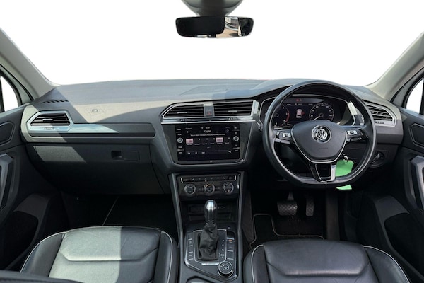 Used Volkswagen Tiguan 2018 for sale - 76257050: Photo 2