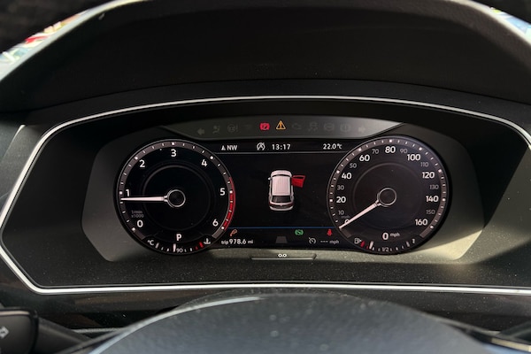 Used Volkswagen Tiguan 2018 for sale - 76257050: Photo 9