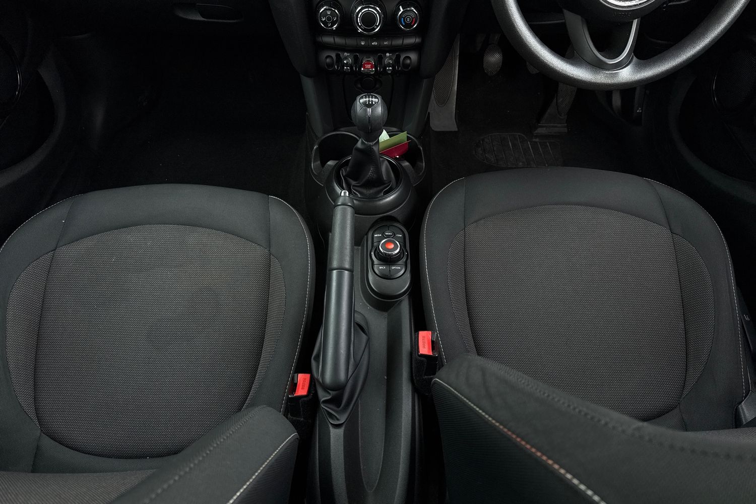 Used MINI Hatch 2019 for sale - 76264165: Photo 9