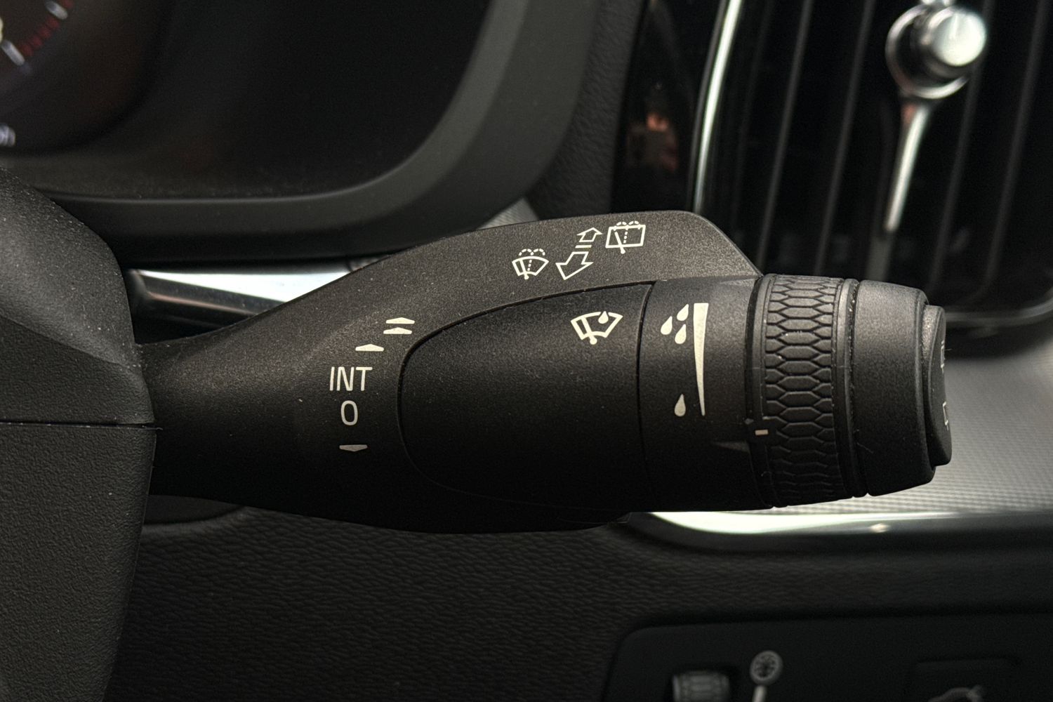 Used Volvo XC60 2019 for sale - 76916502: Photo 14