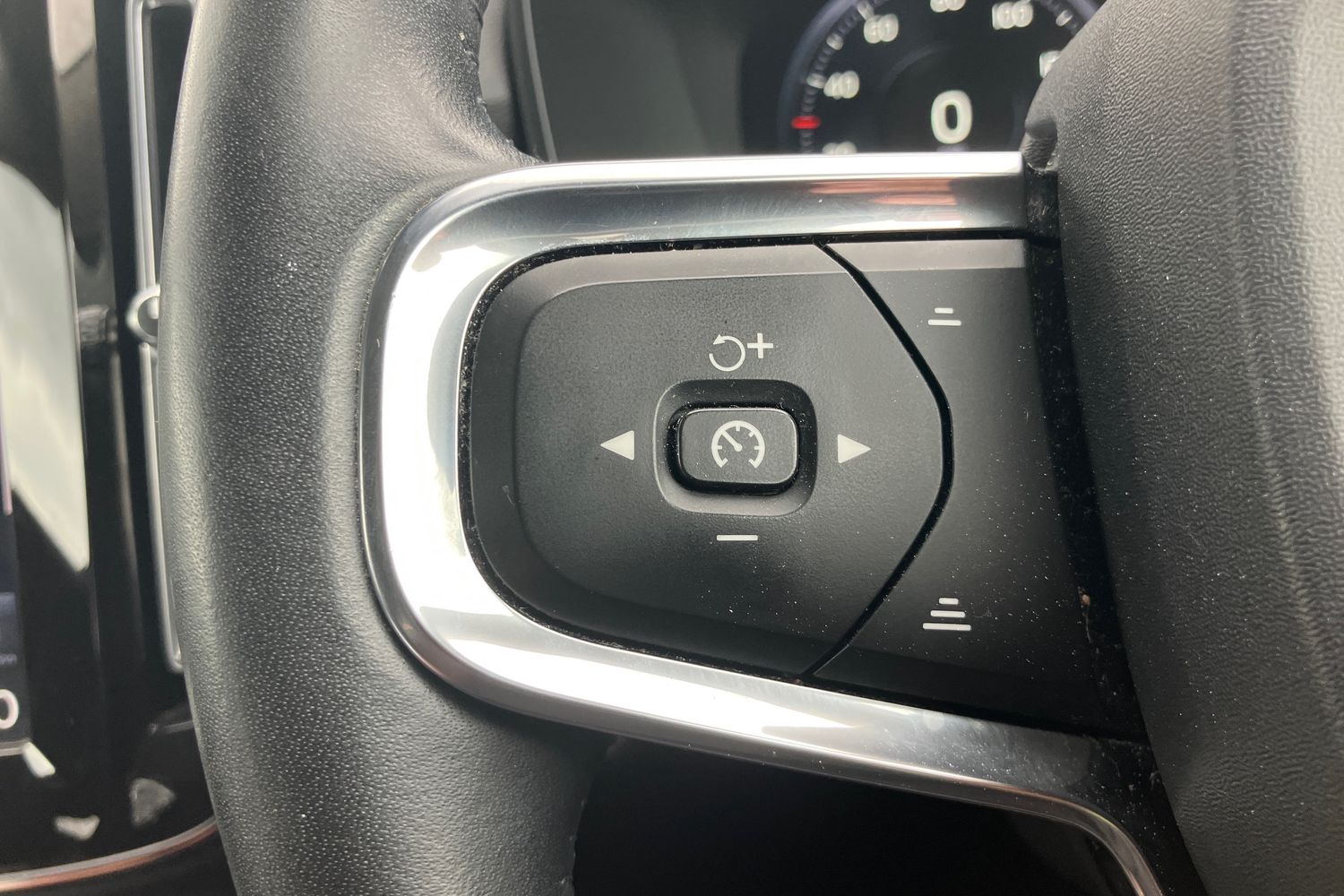 Used Volvo XC40 2019 for sale - 76036771: Photo 12