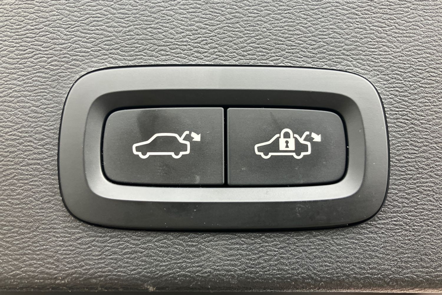 Used Volvo XC40 2019 for sale - 76036771: Photo 21