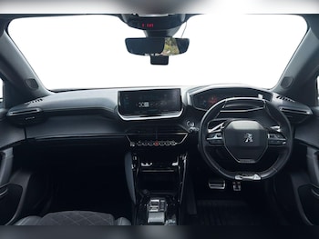 Used Peugeot 2008 2022 for sale - 79438852: Photo