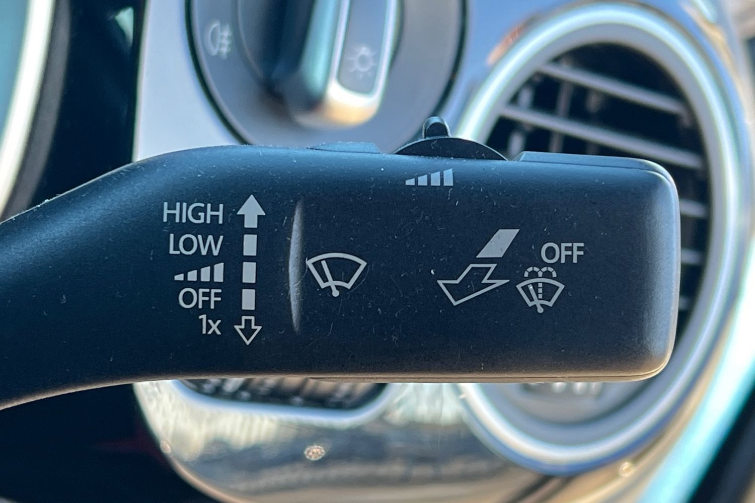 Used Volkswagen Beetle 2016 for sale - 76685700: Photo 14