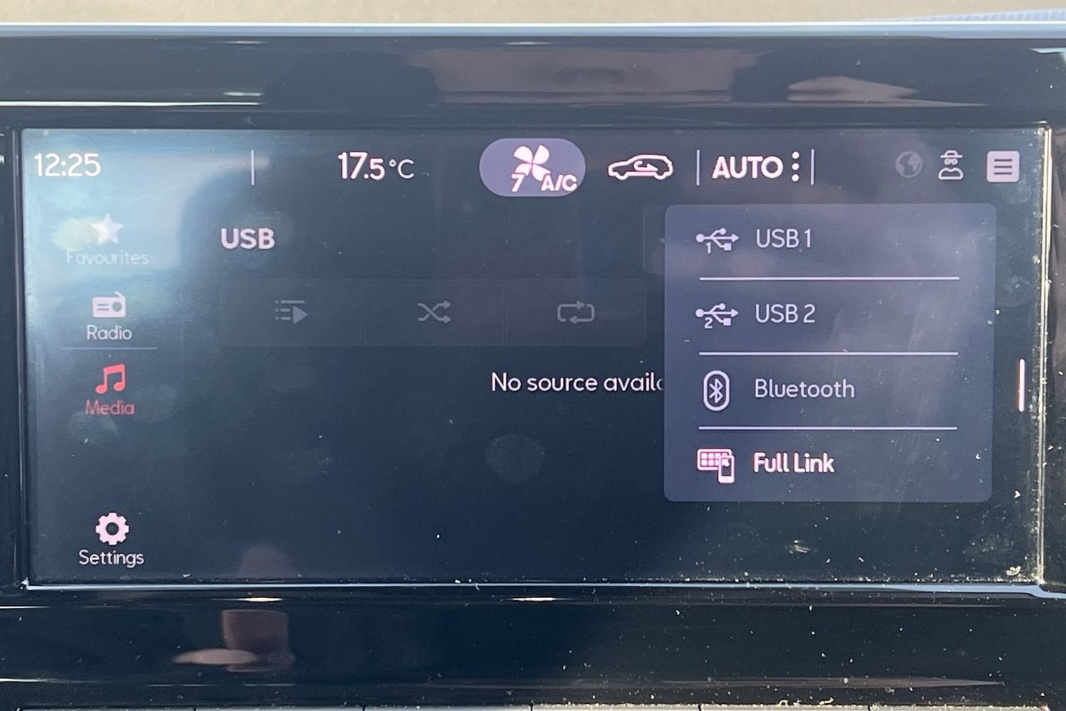 Used SEAT Leon 2022 for sale - 76896259: Photo 9