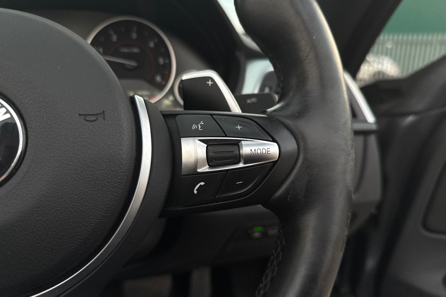 Used BMW 4 Series 2018 for sale - 76453490: Photo 10