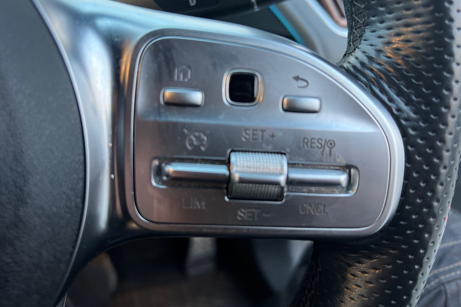 Used Mercedes-Benz EQC 2020 for sale - 77350673: Photo 13