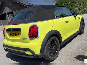 Used MINI Convertible 2021 for sale - 79531442: Photo