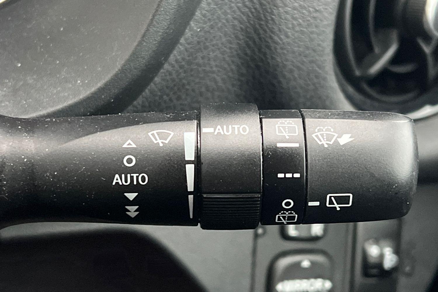 Used Toyota Yaris 2018 for sale - 76654446: Photo 14