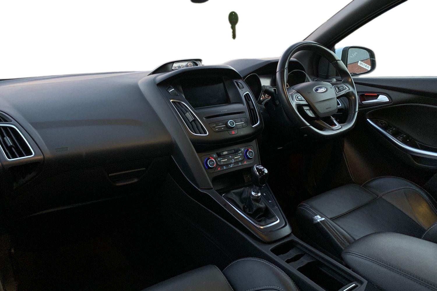 Used Ford Focus 2018 for sale - 77527434: Photo 4