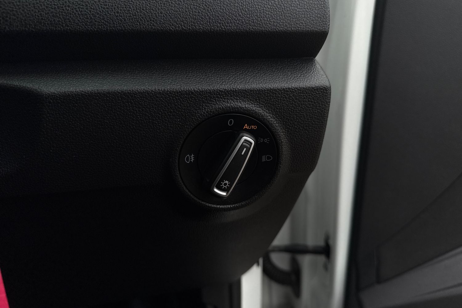 Used Volkswagen T-Roc 2021 for sale - 76364562: Photo 11