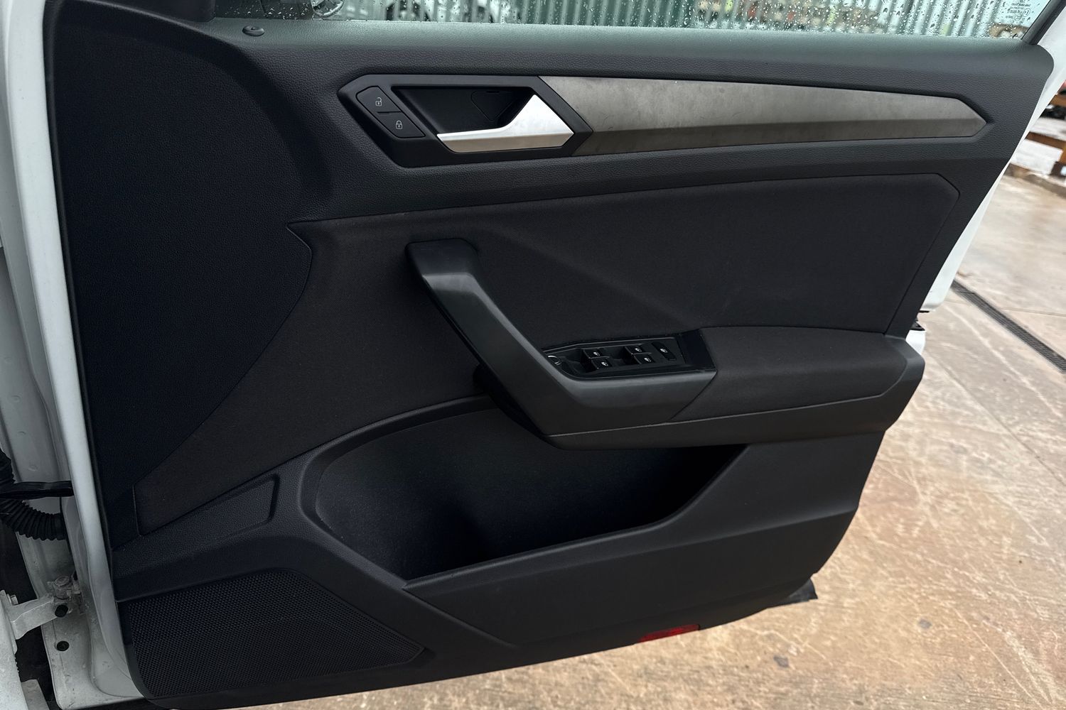 Used Volkswagen T-Roc 2021 for sale - 76364562: Photo 12