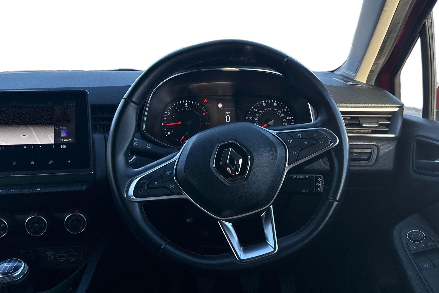 Used Renault Clio 2020 for sale - 76896241: Photo 5