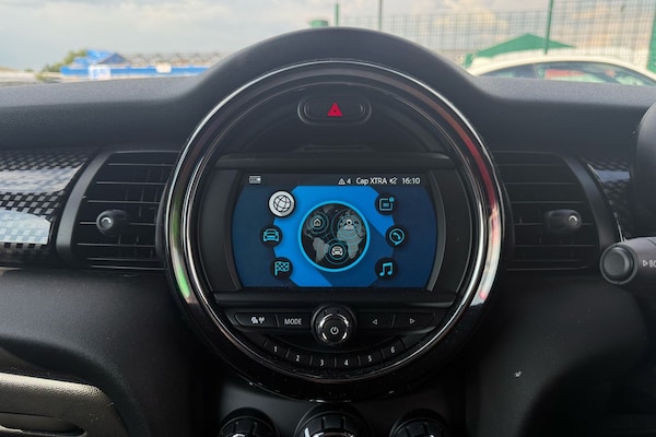 Used MINI Hatch 2020 for sale - 76115188: Photo 5