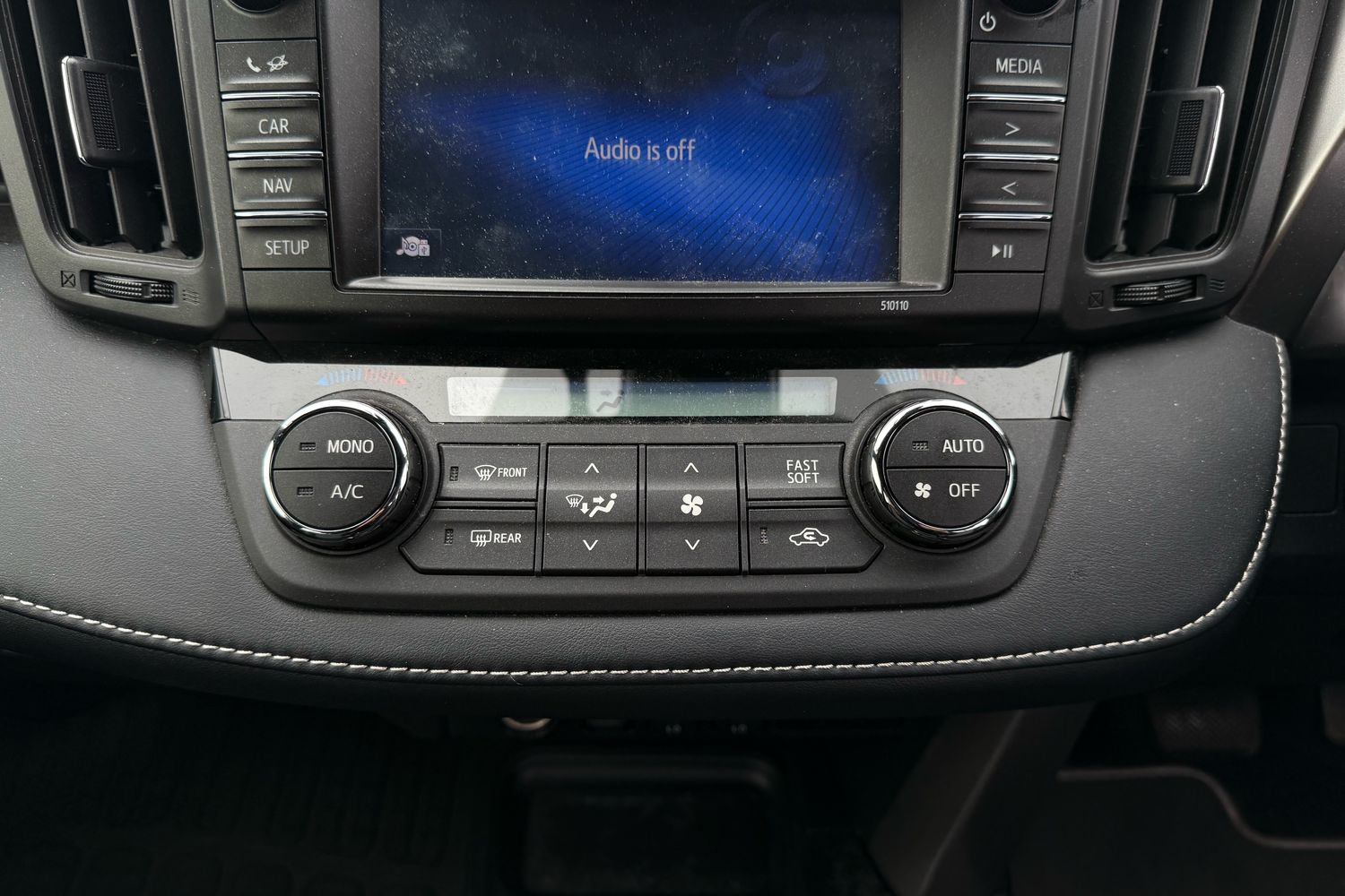 Used Toyota RAV4 2017 for sale - 76158080: Photo 7