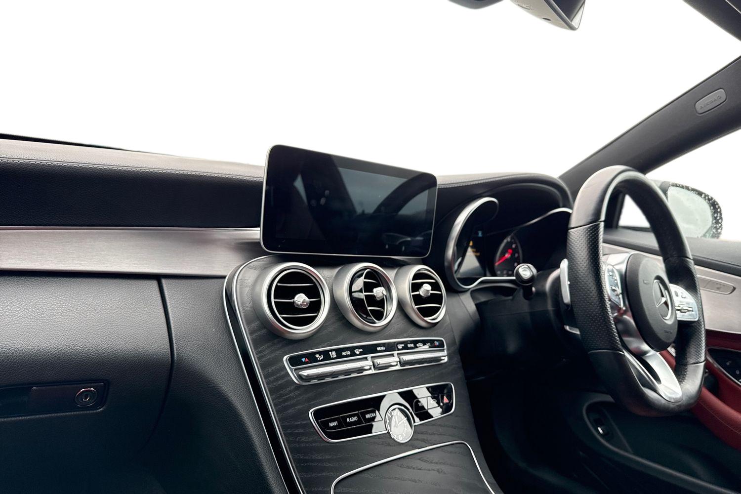 Used Mercedes-Benz C Class 2019 for sale - 77834948: Photo 4