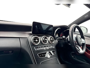 Used Mercedes-Benz C Class 2019 for sale - 77834948: Photo