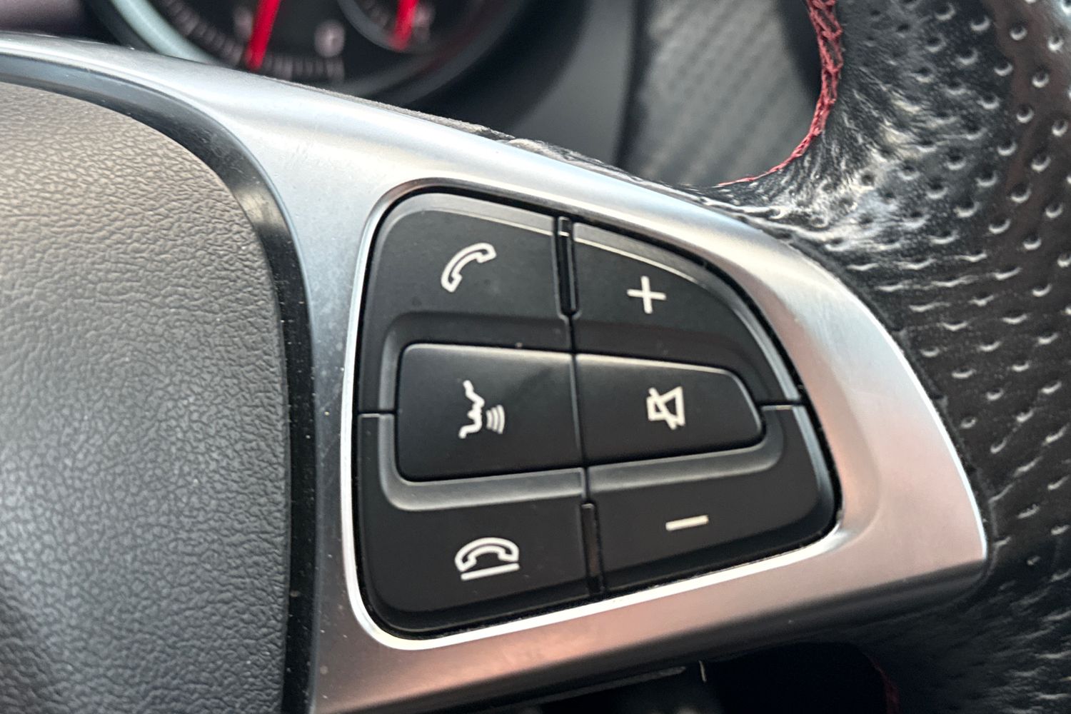 Used Mercedes-Benz A-Class 2018 for sale - 76884145: Photo 11