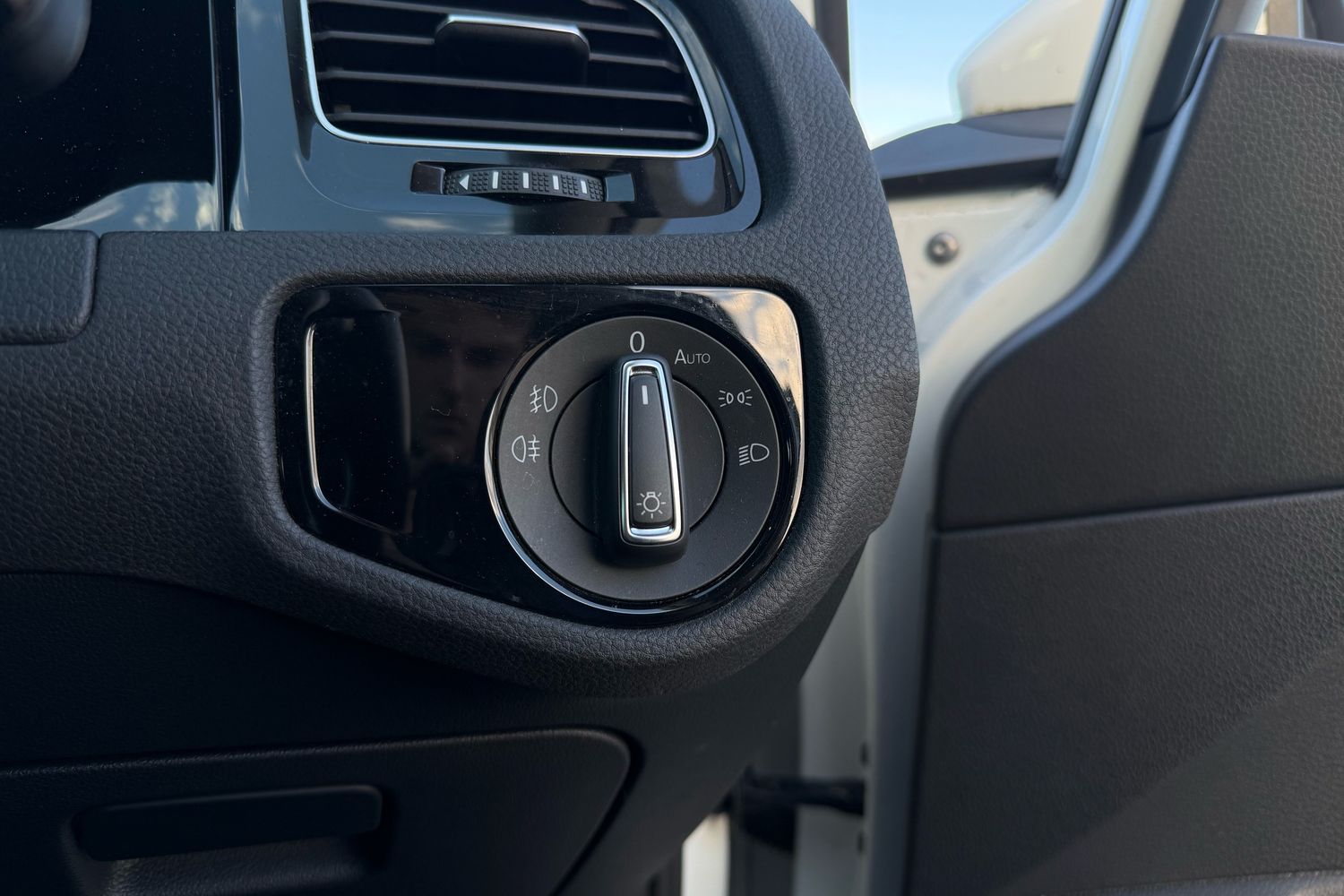 Used Volkswagen Golf 2020 for sale - 75850429: Photo 11