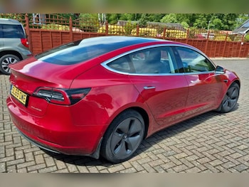 Used Tesla Model 3 2019 for sale - 78739395: Photo