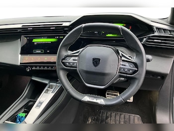 Used Peugeot 408 2024 for sale - 76649285: Photo