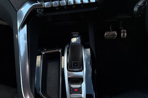 Used Peugeot 3008 2018 for sale - 76288155: Photo 8