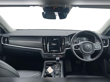 Used Volvo V90 2018 for sale - 75407445: Photo