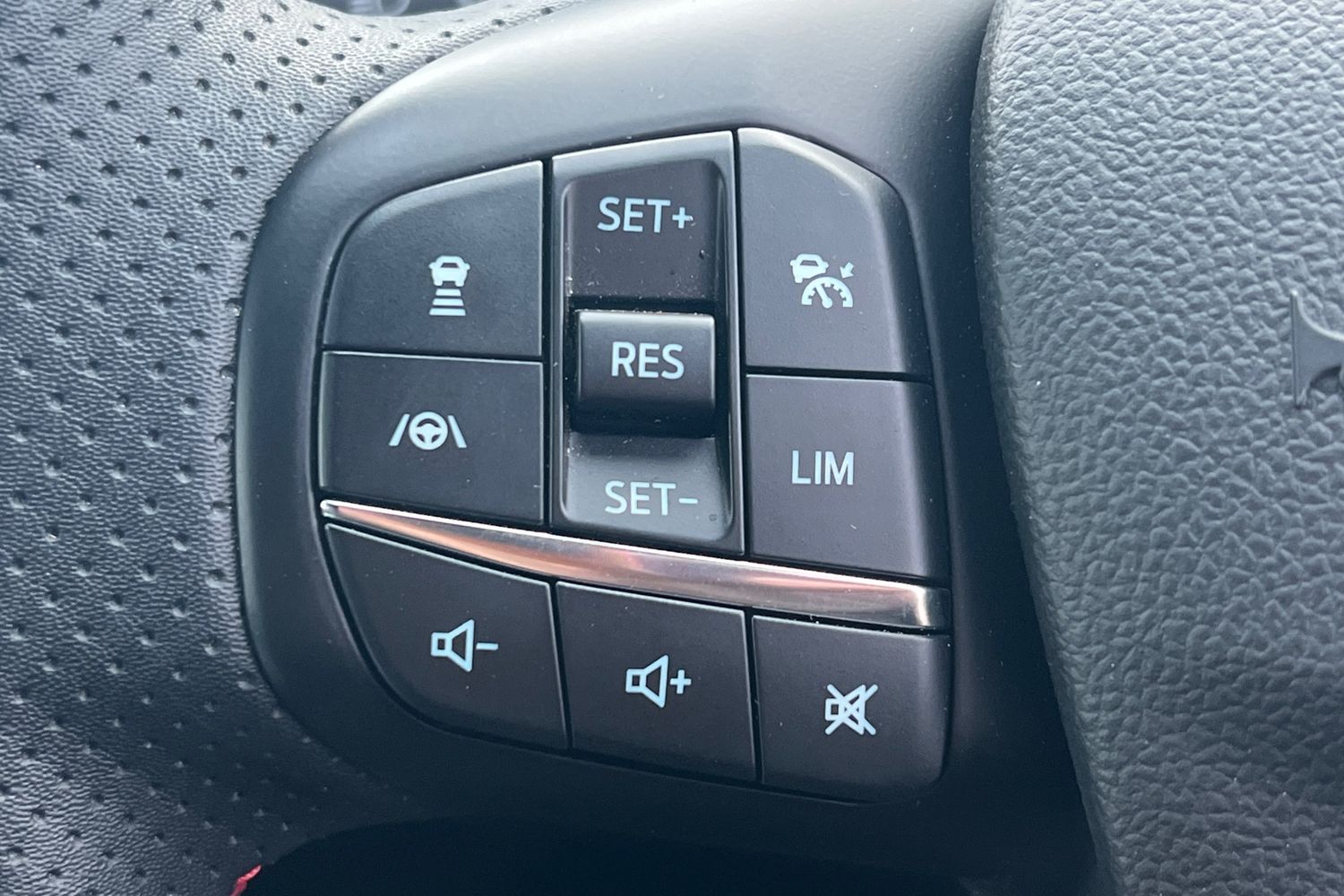 Used Ford Kuga 2023 for sale - 77983421: Photo 15