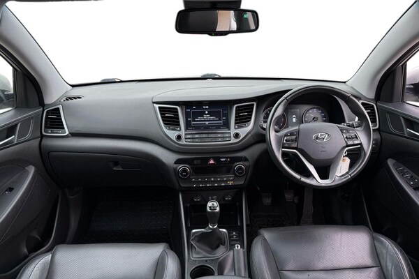 Used Hyundai TUCSON 2017 for sale - 75694251: Photo 3