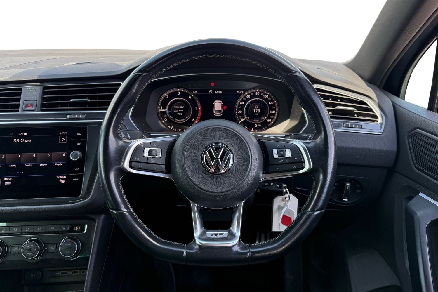Used Volkswagen Tiguan 2018 for sale - 76182175: Photo 5