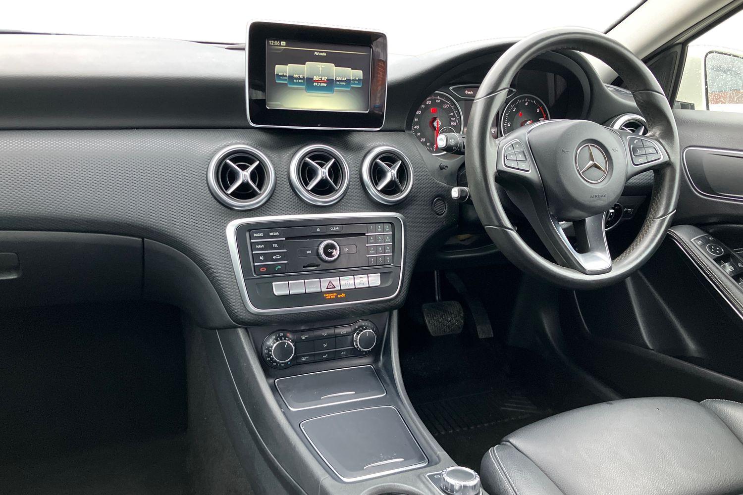 Used Mercedes-Benz A-Class 2017 for sale - 77337147: Photo 4