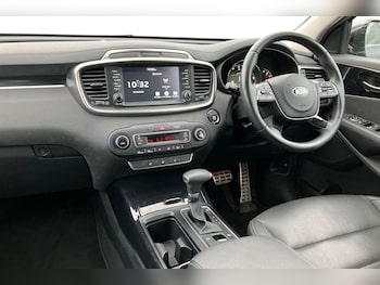 Used Kia Sorento 2018 for sale - 75582366: Photo