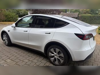 Used Tesla Model Y 2022 for sale - 79651623: Photo