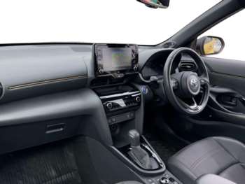 Used Toyota Yaris Cross 2022 for sale - 74252662: Photo