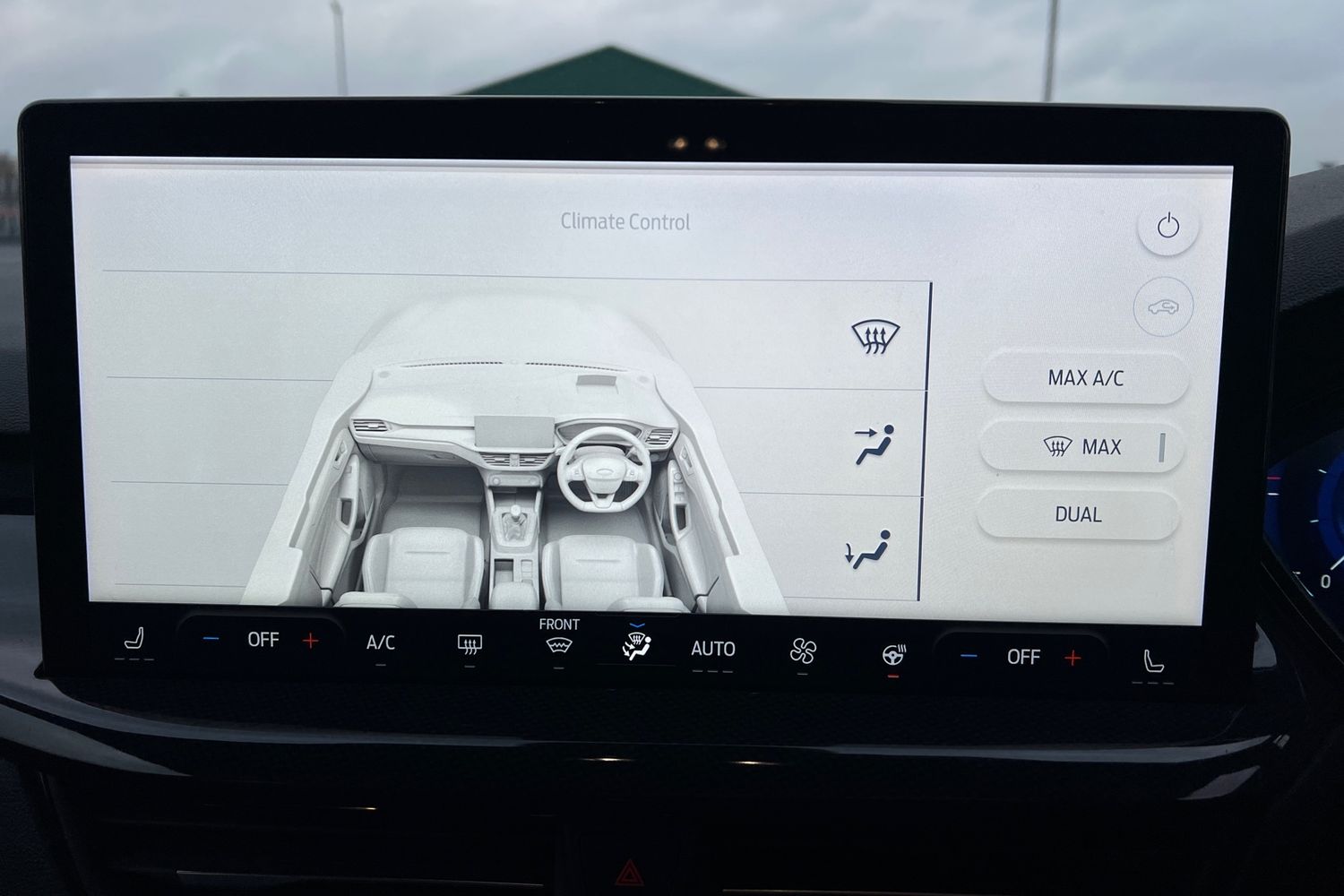 Used Ford Focus 2022 for sale - 77220119: Photo 11