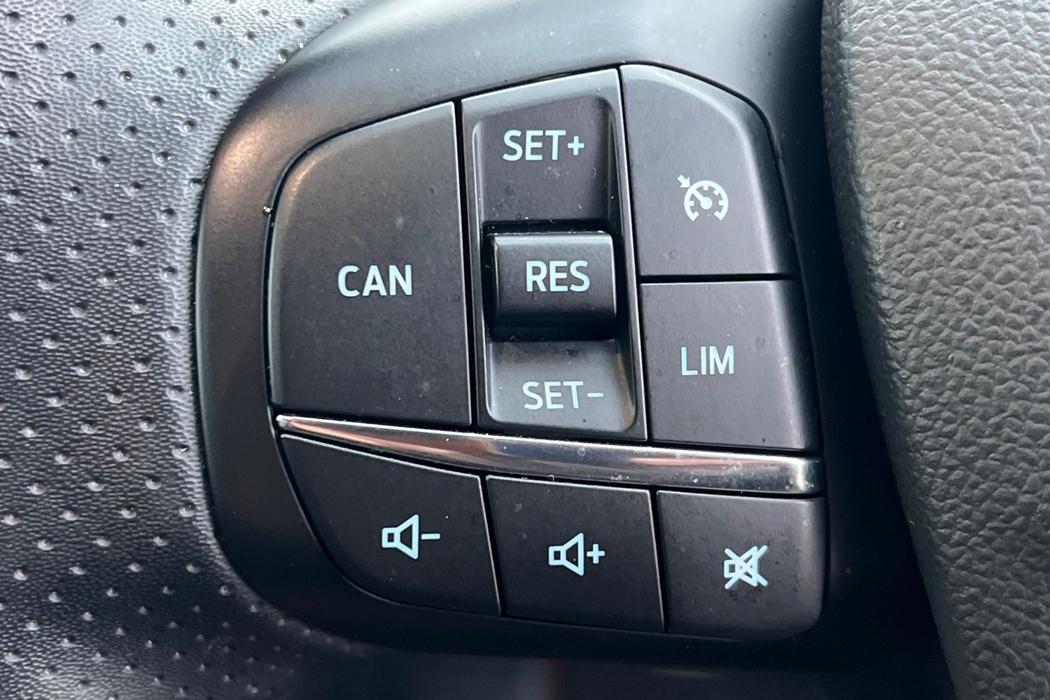 Used Ford Focus 2022 for sale - 77220119: Photo 13