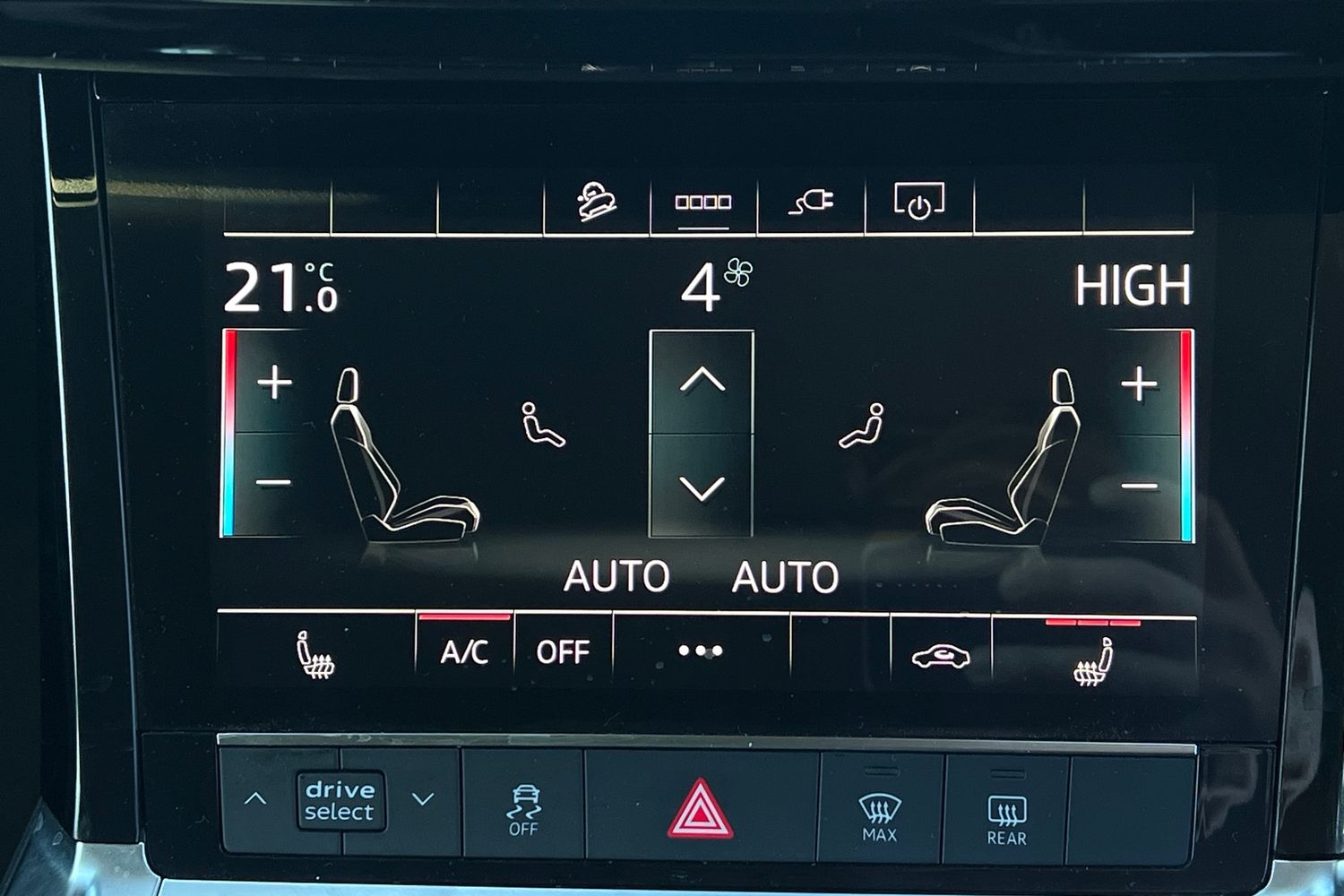 Used Audi e-tron 2020 for sale - 76604178: Photo 14