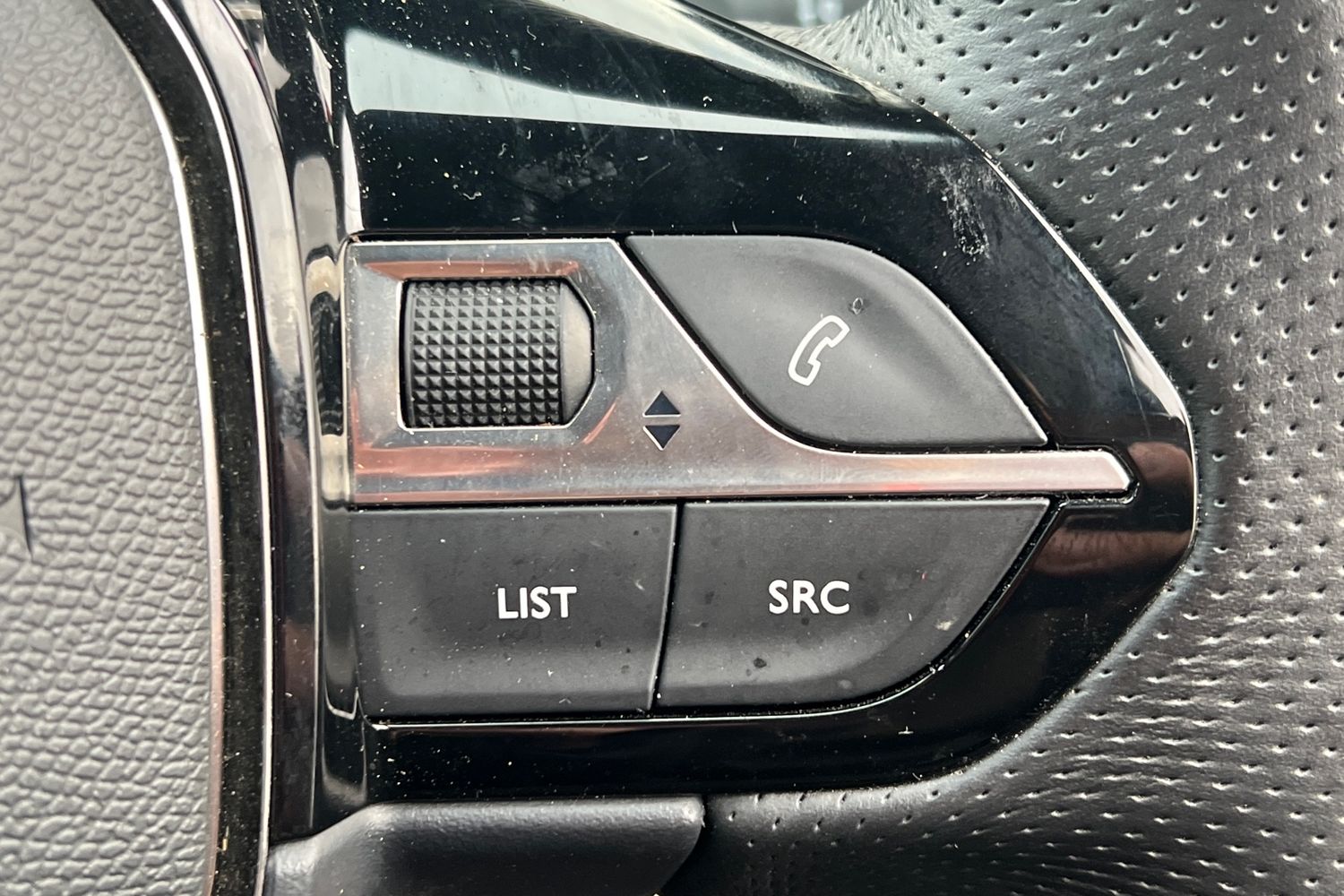 Used Peugeot 208 2023 for sale - 76863405: Photo 12