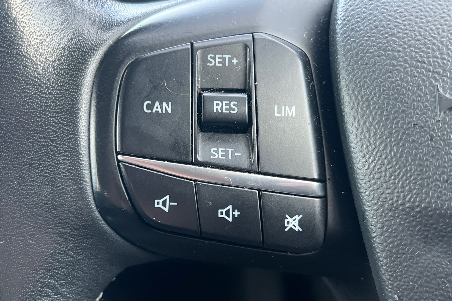 Used Ford Fiesta 2020 for sale - 76624944: Photo 15