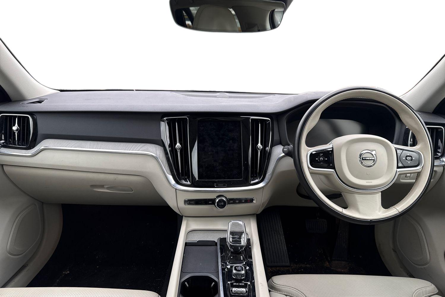 Used Volvo V60 2021 for sale - 77527775: Photo 3