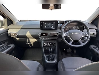 Used Dacia Sandero Stepway 2024 for sale - 76480866: Photo