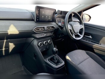 Used Dacia Sandero Stepway 2024 for sale - 76480866: Photo