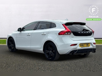 Used Volvo V40 2017 for sale - 75517219: Photo