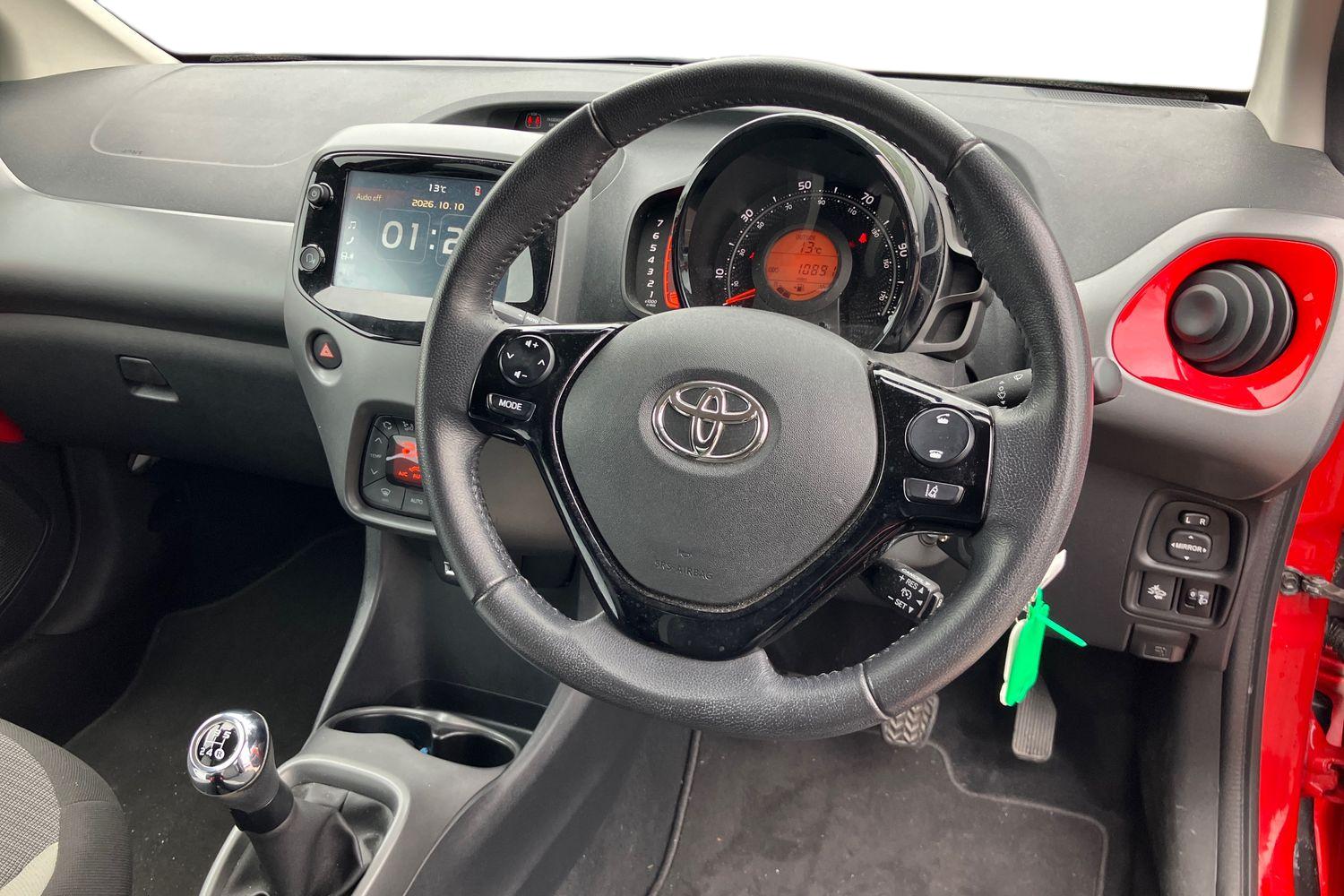 Used Toyota AYGO 2021 for sale - 76411538: Photo 3