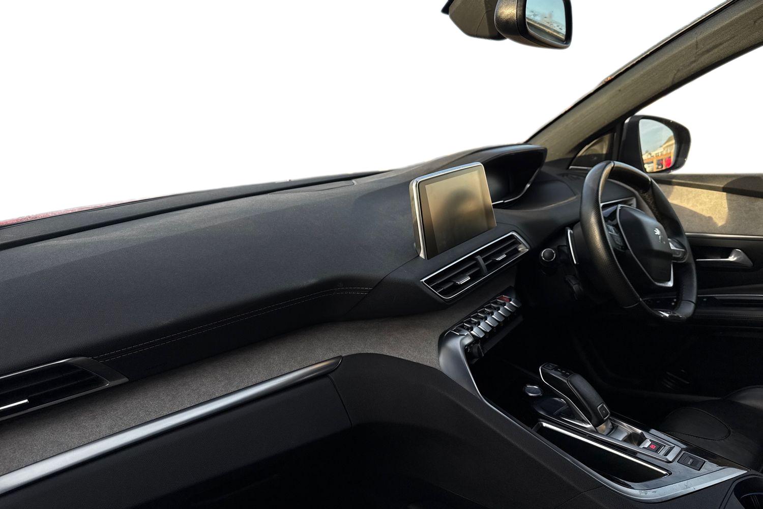 Used Peugeot 3008 2018 for sale - 76896265: Photo 4