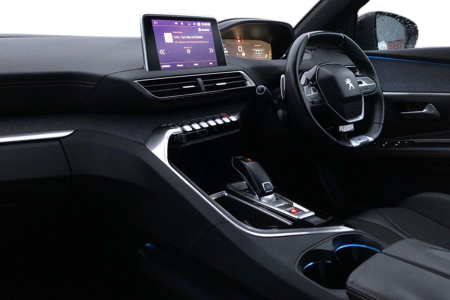 Used Peugeot 3008 2018 for sale - 77368726: Photo 4