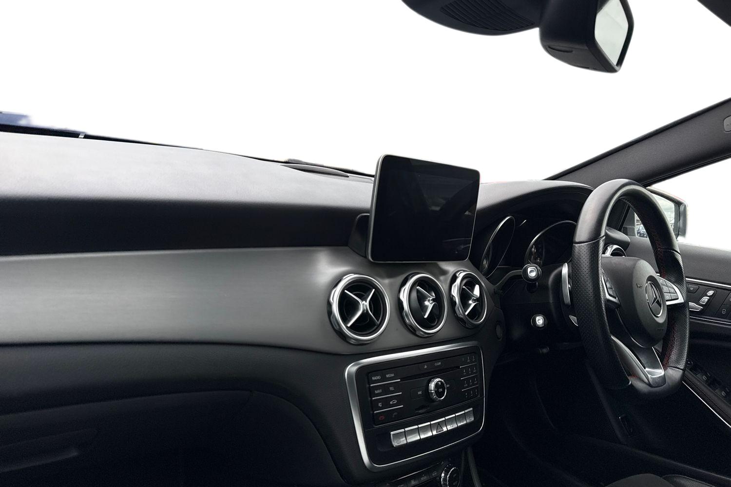 Used Mercedes-Benz GLA 2019 for sale - 77654274: Photo 4